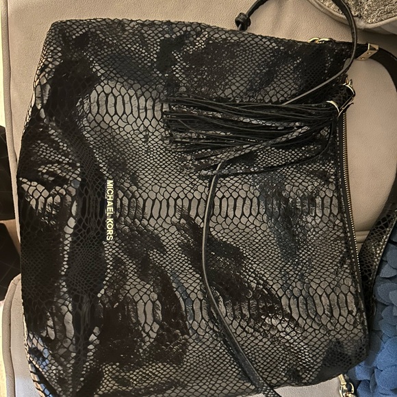 Michal Kors Handbag - Picture 1 of 2